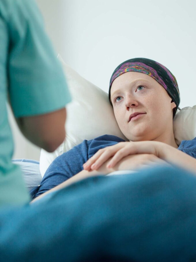 Kanker vrouw in bed