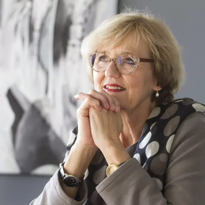 Cathy van Beek